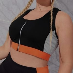 SHEIN Curve Plus High Support Contrast Trim Zip Up Sports Bra